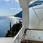 Nina 4*