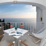 Nina 4* Positano