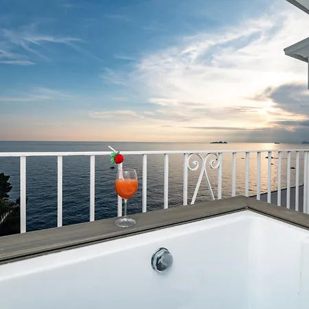 Bed & Breakfast Nina 4*