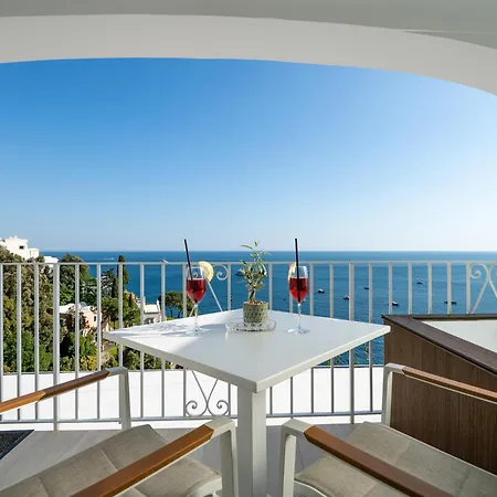 Nina 4* Positano