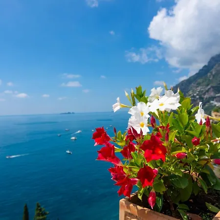 Bed and Breakfast Nina 4*